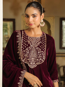 Janasya Women Kurta Pant Dupatta Set
