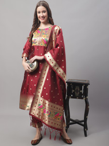 VredeVogel Women Kurta Pant Set