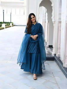 Vidusha Women Kurti Palazzo Dupatta Set