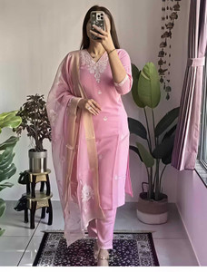 KEYA Embroidered Kurta, Trouser & Dupatta Set - Image 5