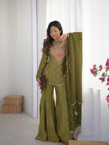 Allegrace Women Ethnic Top Palazzo Dupatta Set
