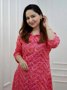 Shrivani Women Kurta Palazzo Set