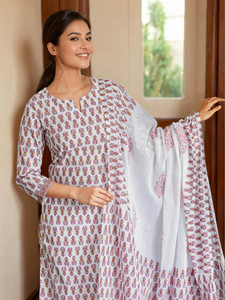 Skylee Women Kurta Pant Dupatta Set