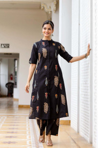YAGNIK FASHION Women Kurti Palazzo Set