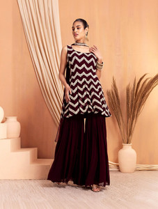 LH ENTERPRISE Women Kurta Sharara Dupatta Set