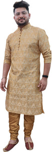 26 i Men Kurta Pyjama Set