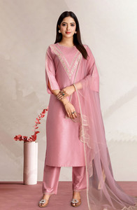 Divastri Women Kurta Pant Dupatta Set