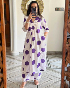 Ismira Women Kurta Palazzo Set