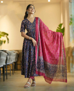 KULDEVYANI Women Kurta Pant Dupatta Set