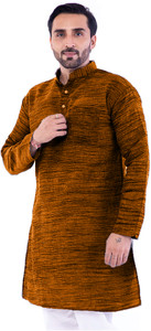 Aaryavar Men Kurta Pyjama Set