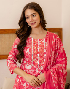 Skylee Women Kurta Pant Dupatta Set