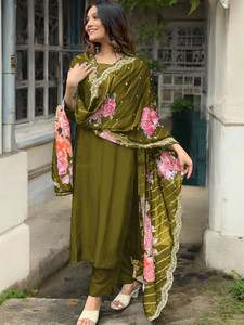 Aarya etrhnic Women Kurta Pant Dupatta Set