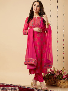 FABUNNA Women Cotton Kurta Pant Dupatta Set - Image 4