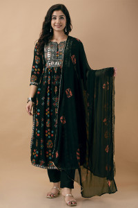 anushansa Women Kurta Pant Dupatta Set