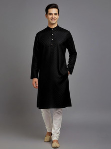 Tibra Collection Men Kurta Pyjama Set
