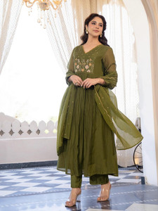 Klosia Women Kurta Pant Dupatta Set - Image 6