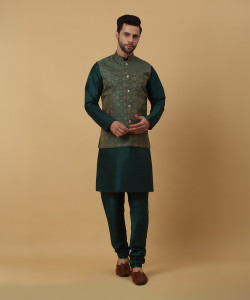 kraft india Men Kurta Pyjama Ethnic Jacket Set