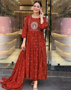 Nermosa Women Kurta Pant Dupatta Set