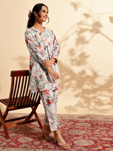 v tradition Women Kurta Pant Set