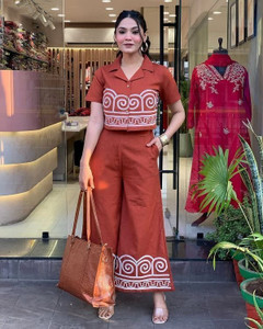 Elbwear Women Ethnic Top Palazzo Set