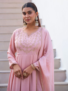 Royal Export Women Kurta Pant Dupatta Set