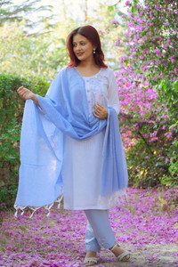 Maadwara Women Kurti Pant Dupatta Set