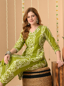PRISCA Women Kurti Pant Set