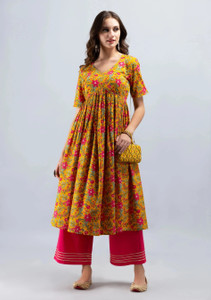 VIHARINI Women Kurta Palazzo Set