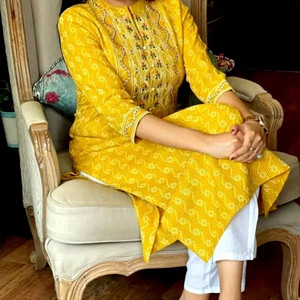 Celtic Fab Women Kurti Pant Set
