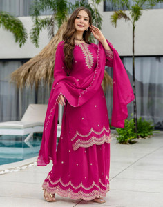 Skylee Women Kurta Sharara Dupatta Set