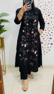 Chivensh Fashion Women Kurta Pant Set