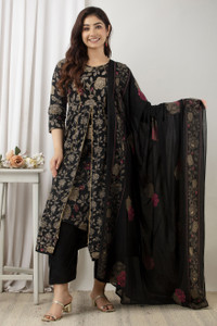 River of cloth Women Kurta Pant Dupatta Set