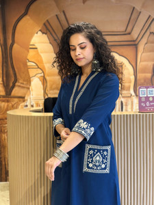 DHARM CREATIONS Women Kurta Pant Set