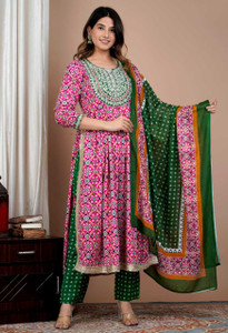 SHAHIN FASHION Women Kurta Pant Dupatta Set