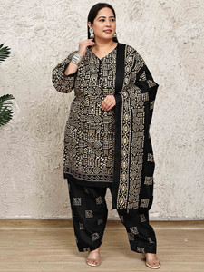 Merira Women Kurta Patiala Dupatta Set