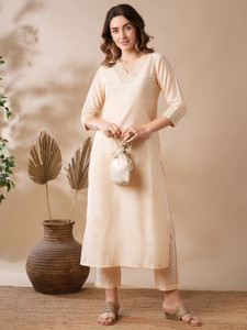 Globus Women Kurta Pant Set