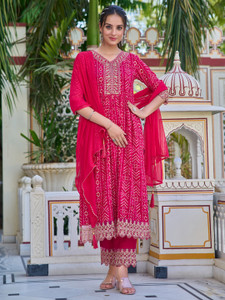 berrylicious Women Kurta Pant Dupatta Set