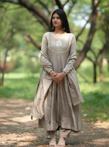 MOKOSH Women Kurta Pant Dupatta Set