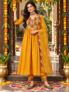 berrylicious Women Kurta Pant Dupatta Set