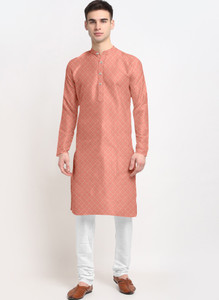 Vinaari Fab Men Embroidered Straight Kurta