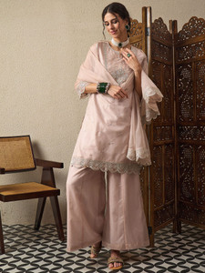 AVANSHEE Women Kurta Palazzo Dupatta Set