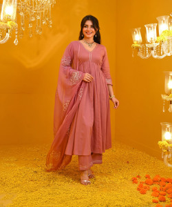 Vastranikhar Women Kurta Palazzo Dupatta Set
