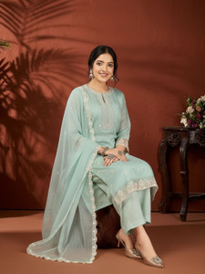 AVANSHEE Women Kurta Pant Dupatta Set