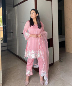 LookRange Women Kurta Pant Dupatta Set