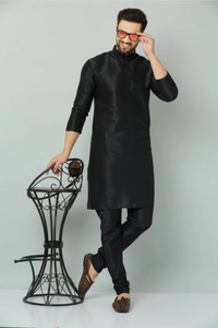Kashi Vastra Men Kurta Pyjama Set