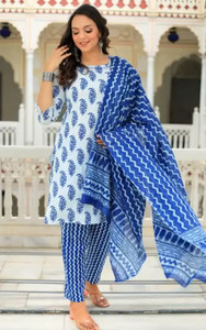 MON Women Kurta Pant Dupatta Set - Image 5