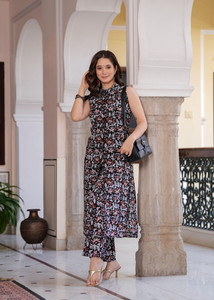 Isha e Kart Women Kurti Palazzo Set