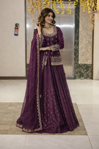 PILUDI Embroidered Kurta, Salwar & Dupatta Set