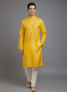 Tibra Collection Men Kurta Pyjama Set