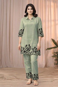METRIC Women Kurta Pant Set - Image 5
